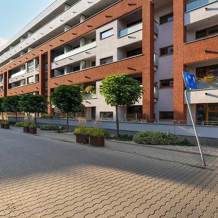 Comfortable Wojskowa Apartment By Noclegi Renters Πόζναν Εξωτερικό φωτογραφία