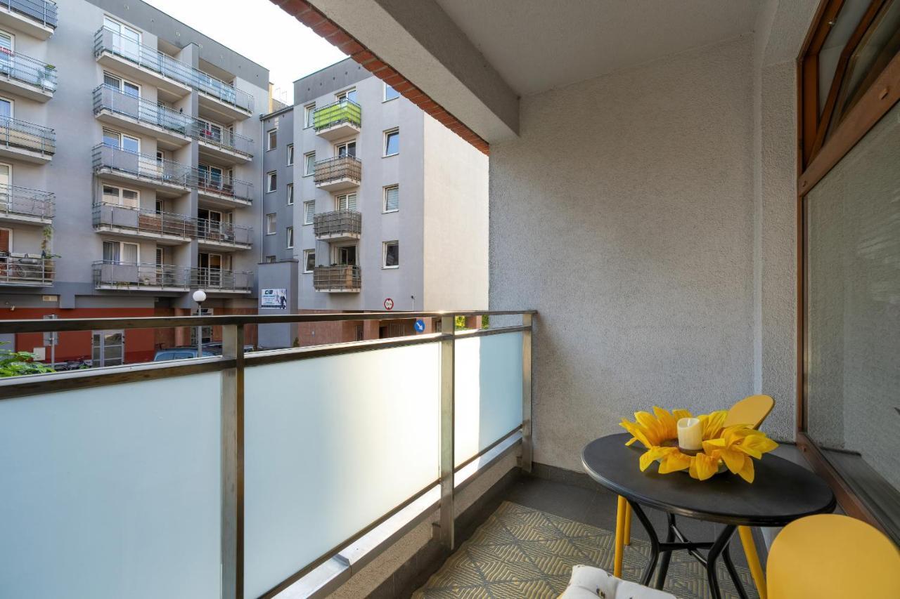 Comfortable Wojskowa Apartment By Noclegi Renters Πόζναν Εξωτερικό φωτογραφία